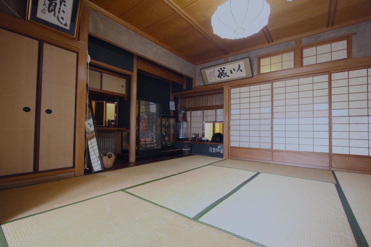 I Osaka Traditional Kültér fotó